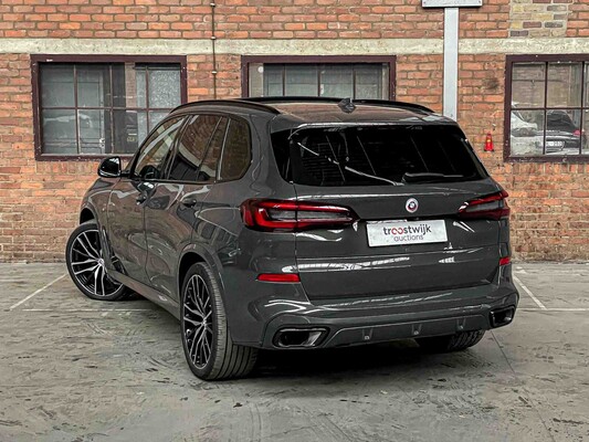 BMW X5 xDrive30d M-Sport 286hp 2023 (Original-NL), T-889-DV