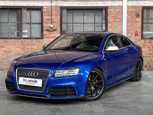 Audi RS5 Coupe 4.2 V8 FSI Quattro 450hp 2011