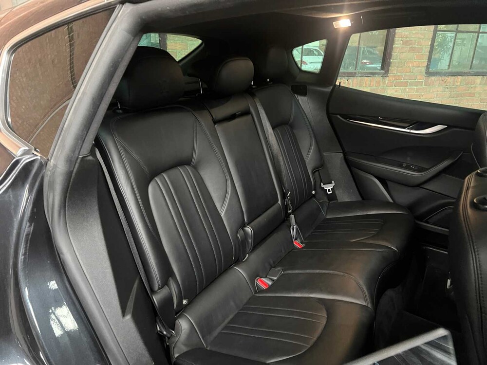 Maserati Levante 3.0 V6 Q4 350PS 2018