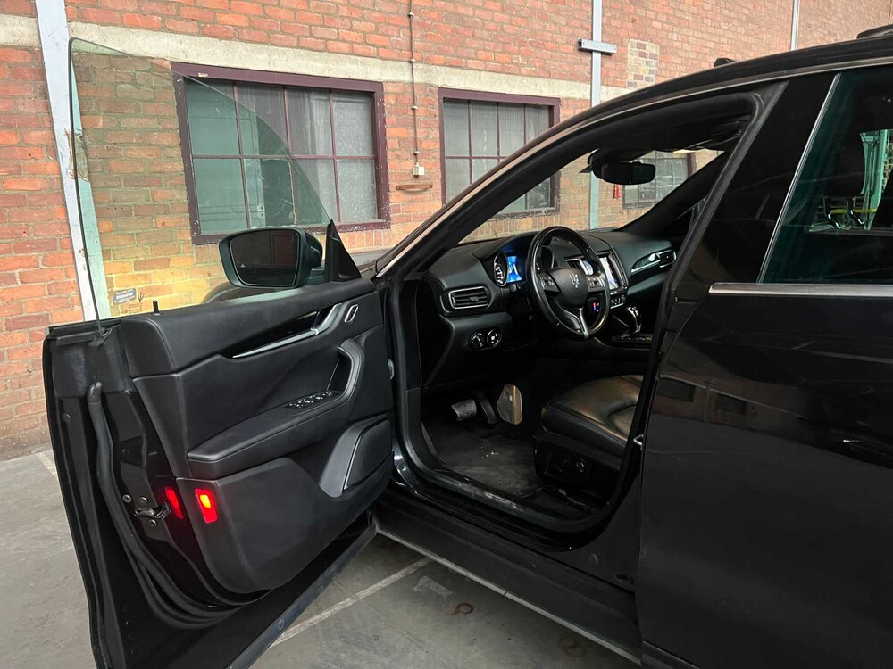 Maserati Levante 3.0 V6 Q4 350PS 2018