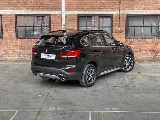 BMW X1 sDrive18d High Executive Edition 150hp 2020 (Original-NL+1st owner), G-276-ZP