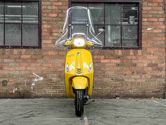 Vespa Sprint 4T 2016, DDB-29-Z Scooter