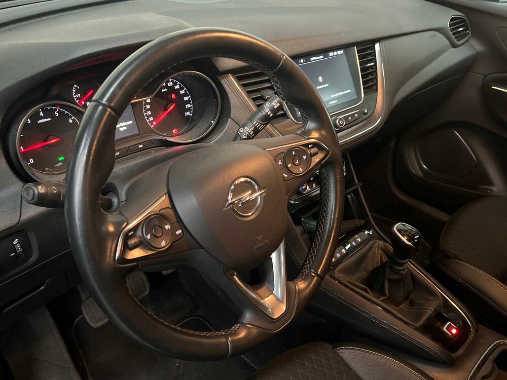 Opel Grandland X 1.2 Turbo Bus. Bsp. 131HP 2020, H-724-HP