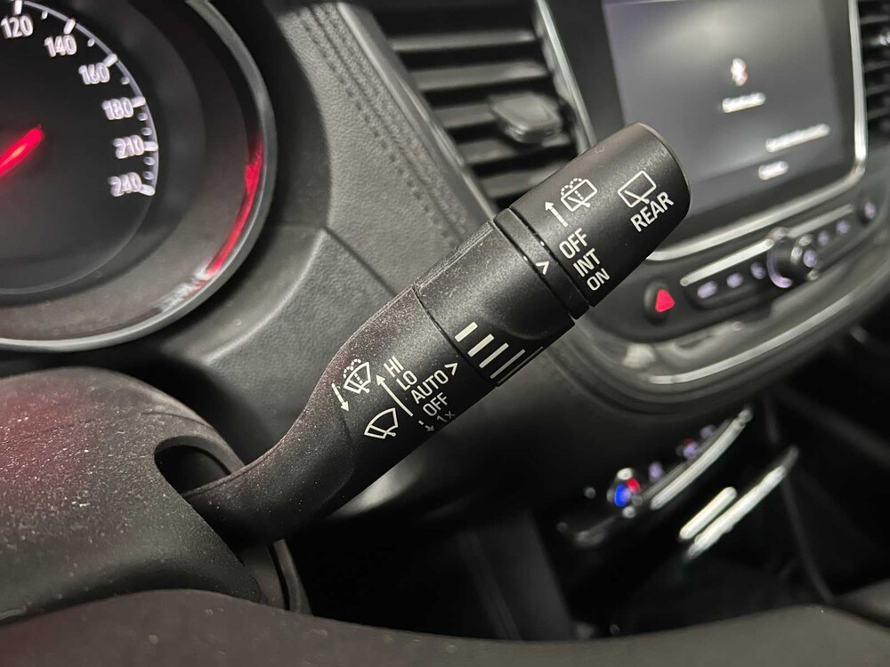 Opel Grandland X 1.2 Turbo Bus. Bsp. 131HP 2020, H-724-HP