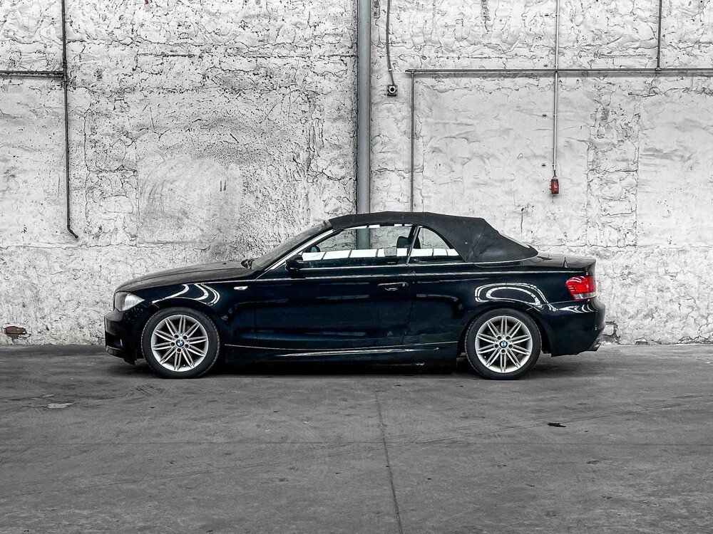 BMW 118i Cabriolet High Executive 143hp 2008 1-series, 57-GVR-5