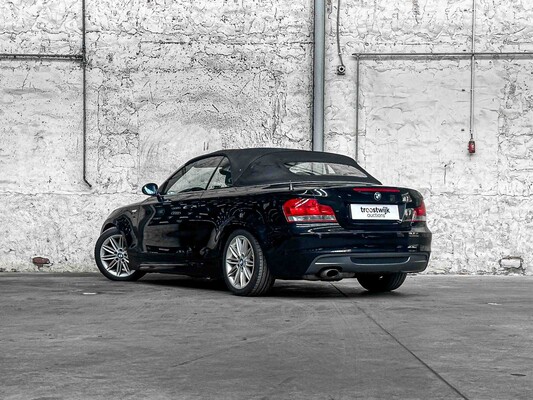 BMW 118i Cabriolet High Executive 143hp 2008 1-series, 57-GVR-5