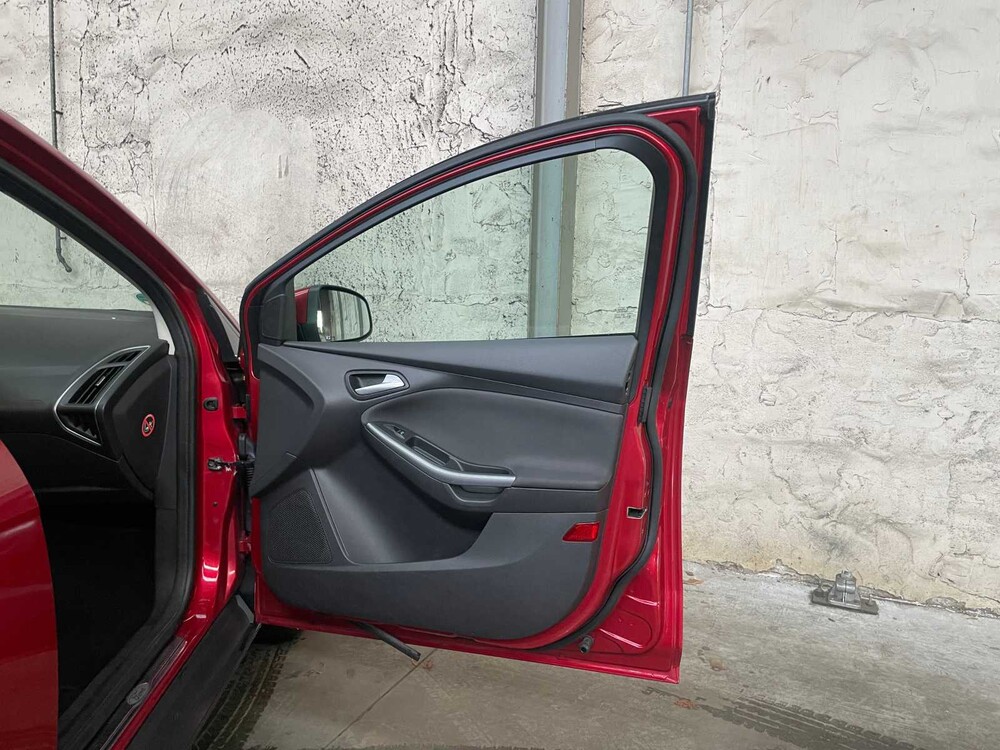 Ford Focus Kombi 1.6 EcoB. Titan 150PS 2011 (Original-NL), 31-SXT-2