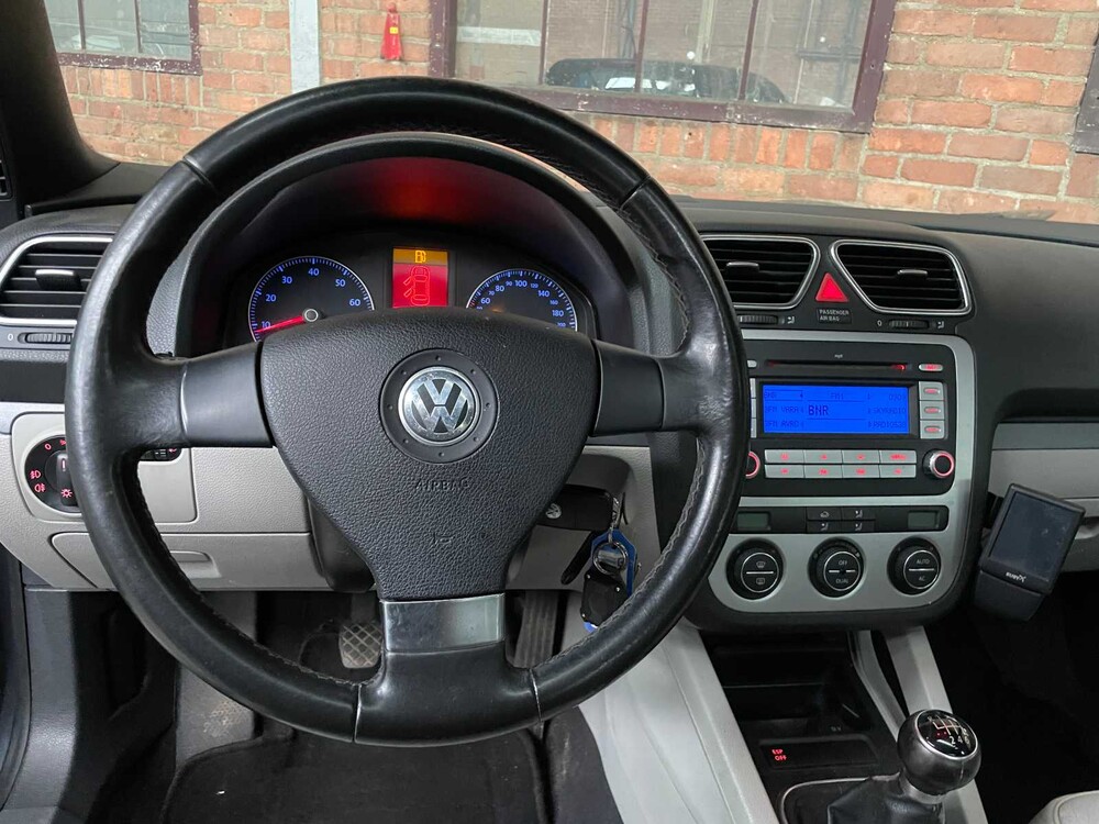 Volkswagen Eos 2.0-16v FSI 150PS 2007 (Original-NL), 81-XP-JF