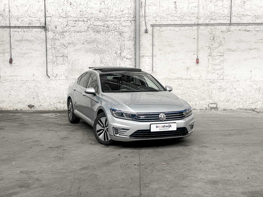 Volkswagen Passat 1.4 TSI GTE Highline 156PS 2016 (Original-NL), ND-240-P
