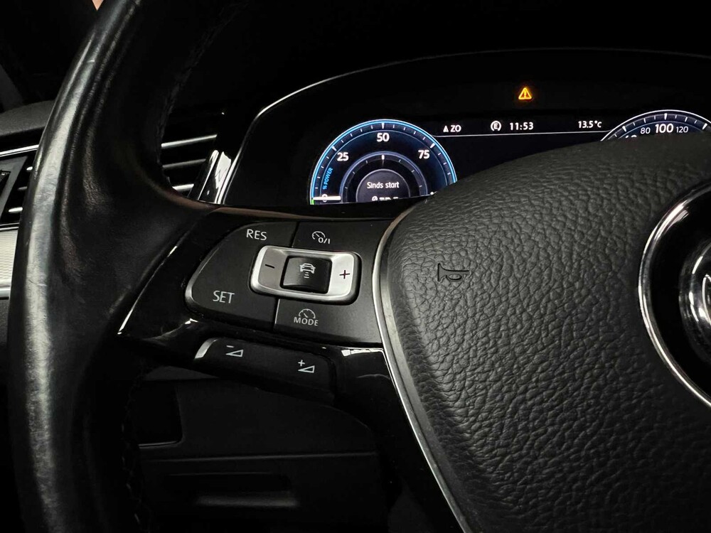 Volkswagen Passat 1.4 TSI GTE Highline 156PS 2016 (Original-NL), ND-240-P