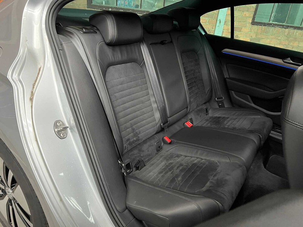 Volkswagen Passat 1.4 TSI GTE Highline 156PS 2016 (Original-NL), ND-240-P