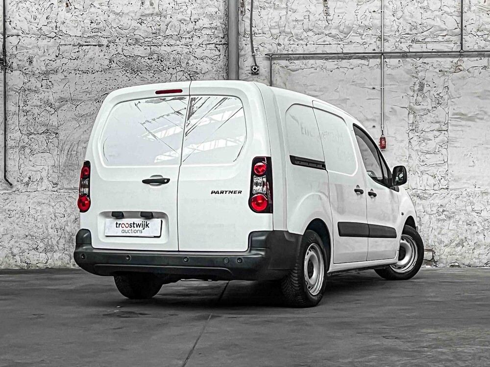 Peugeot Partner 7 99pk 2018, V-748-RD