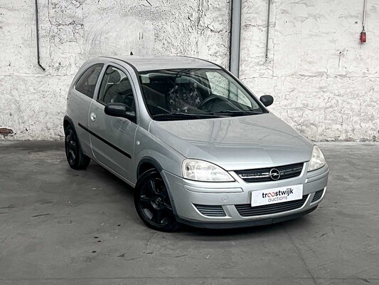 Opel Corsa 1.2-16V Maxx 75hp 2004, 88-PG-JX