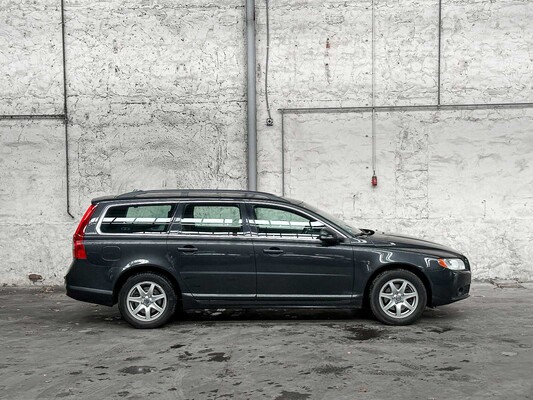 Volvo V70 1.6 T4 Lim. Edition 179hp 2012 (Original-NL), 75-TSP-5