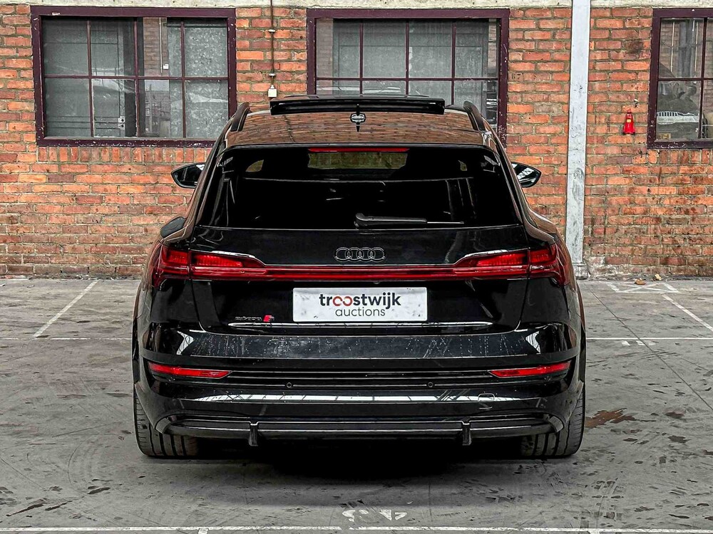 Audi e-tron S Quattro 95 kWh 503PS 2022 (Original-NL), R-003-XV