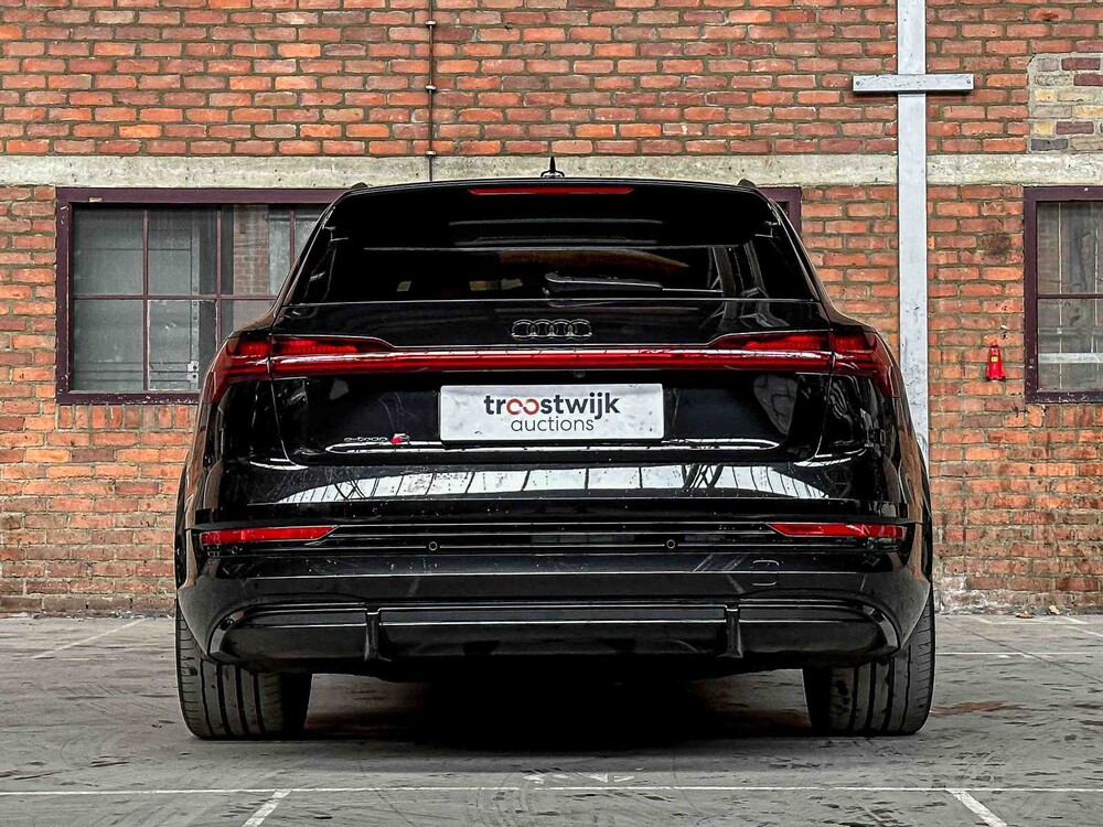 Audi e-tron S Quattro 95 kWh 503PS 2022 (Original-NL), R-003-XV