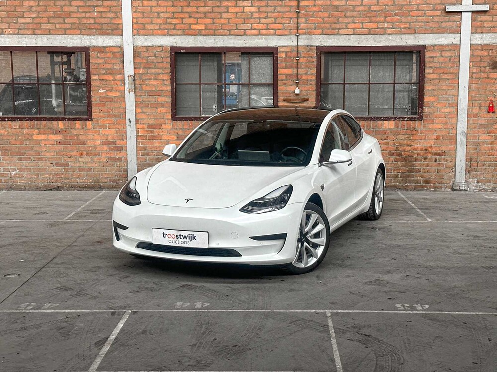 Tesla Model 3 Standard RWD Plus 60 kWh 238PS 2019 (Original-NL + 2. Besitzer), G-020-PJ