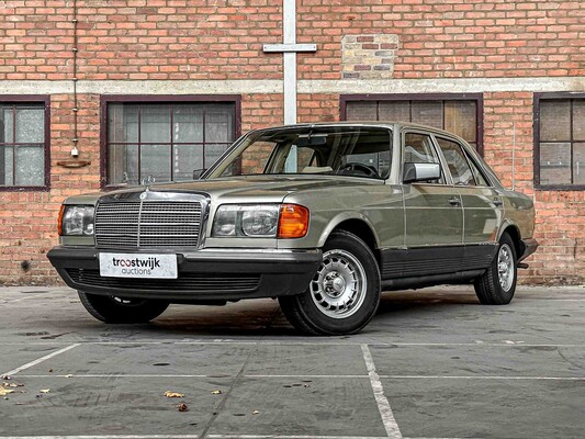 Mercedes-Benz 380 SE 3.8 V8 W126 218PS 1980 S-Klasse