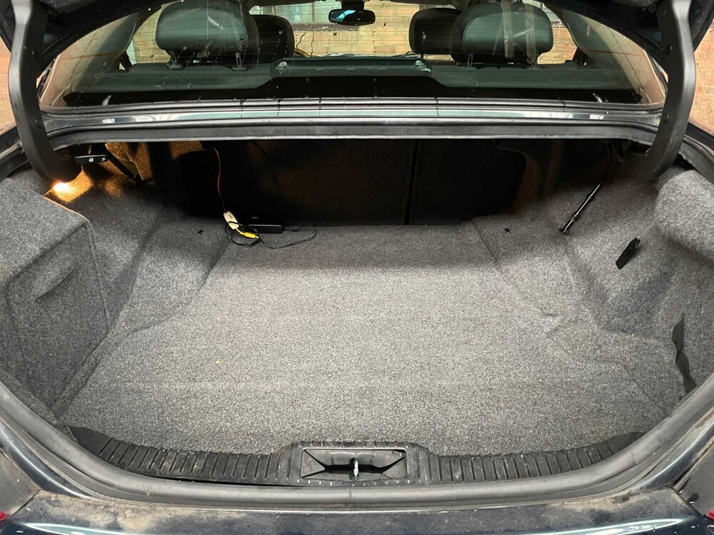 Jaguar S-Type 3.0 V6 Executive 238PS 2001 (Original-NL), 51-GK-XL