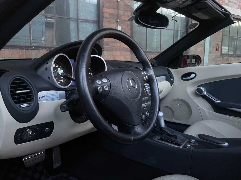 Mercedes-Benz SLK350 3.5 V6 272PS 2005 AIRSCARF SLK-Klasse Youngtimer
