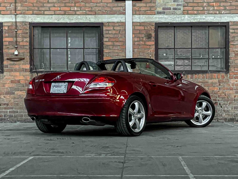 Mercedes-Benz SLK350 3.5 V6 272PS 2005 AIRSCARF SLK-Klasse Youngtimer