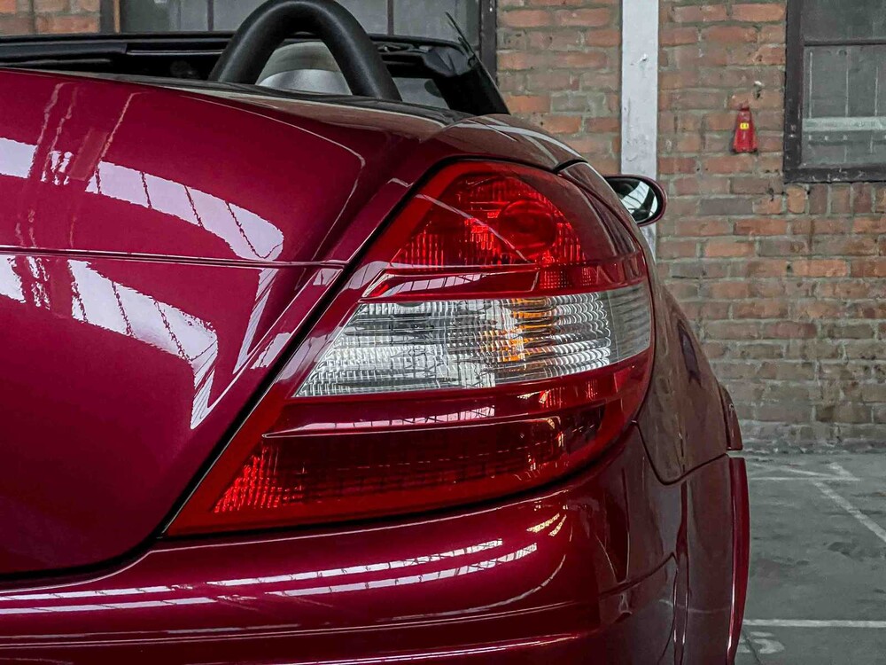 Mercedes-Benz SLK350 3.5 V6 272PS 2005 AIRSCARF SLK-Klasse Youngtimer