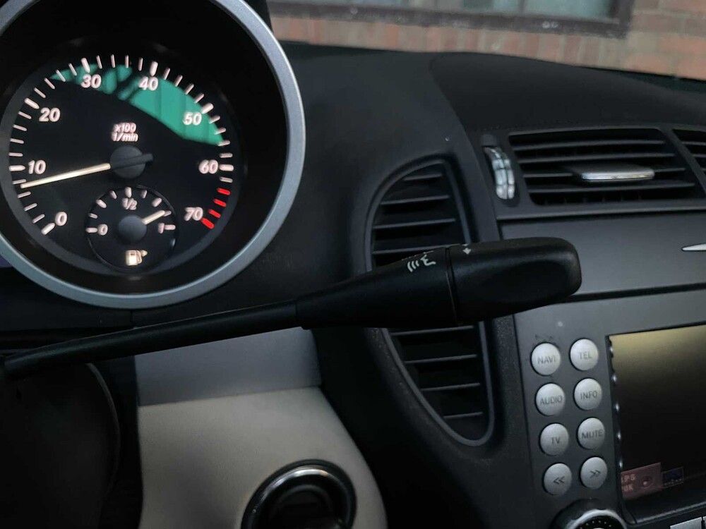 Mercedes-Benz SLK350 3.5 V6 272PS 2005 AIRSCARF SLK-Klasse Youngtimer