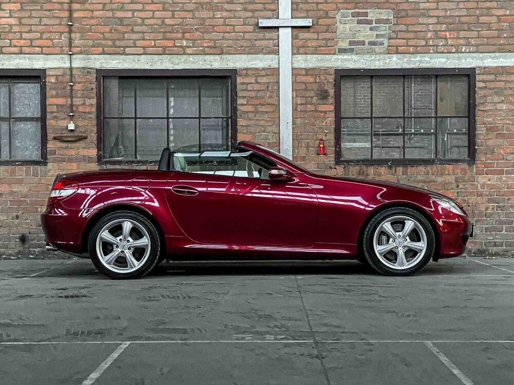 Mercedes-Benz SLK350 3.5 V6 272PS 2005 AIRSCARF SLK-Klasse Youngtimer