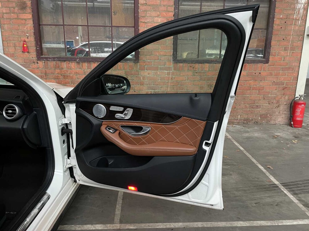 Mercedes-Benz C63s AMG Kombi 4.0 V8 510PS 2016 (Original-NL) C-Klasse, JT-407-L