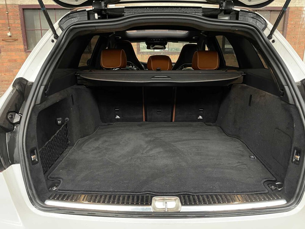 Mercedes-Benz C63s AMG Kombi 4.0 V8 510PS 2016 (Original-NL) C-Klasse, JT-407-L