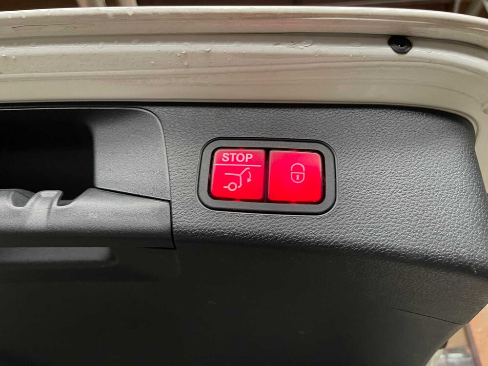 Mercedes-Benz C63s AMG Kombi 4.0 V8 510PS 2016 (Original-NL) C-Klasse, JT-407-L