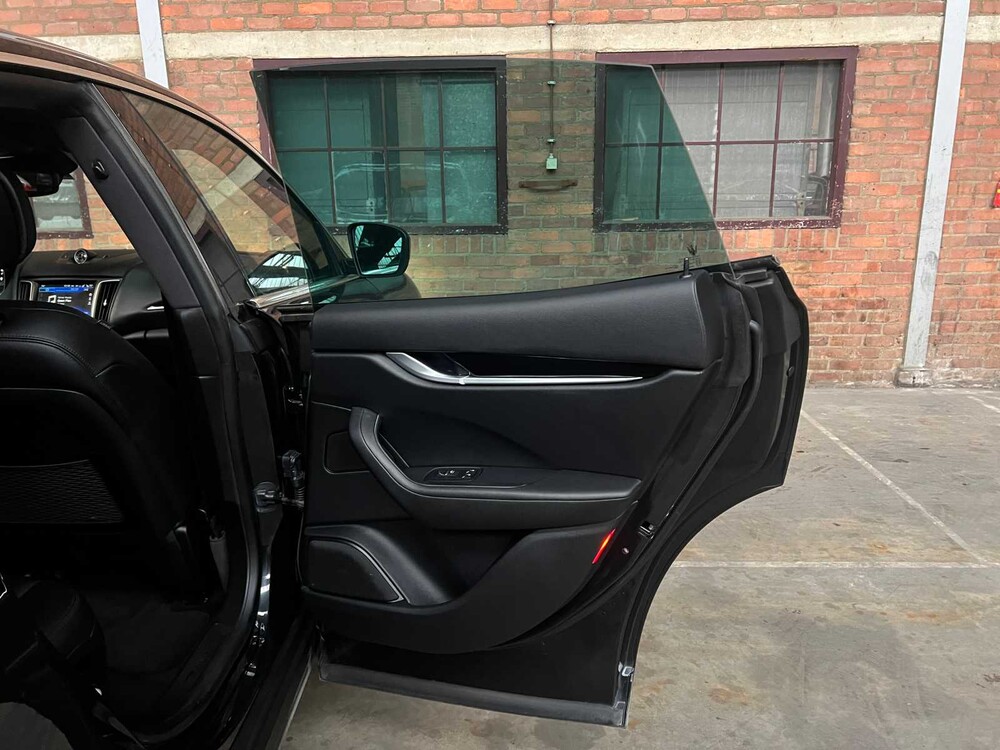 Maserati Levante 3.0 V6 Q4 350PS 2018