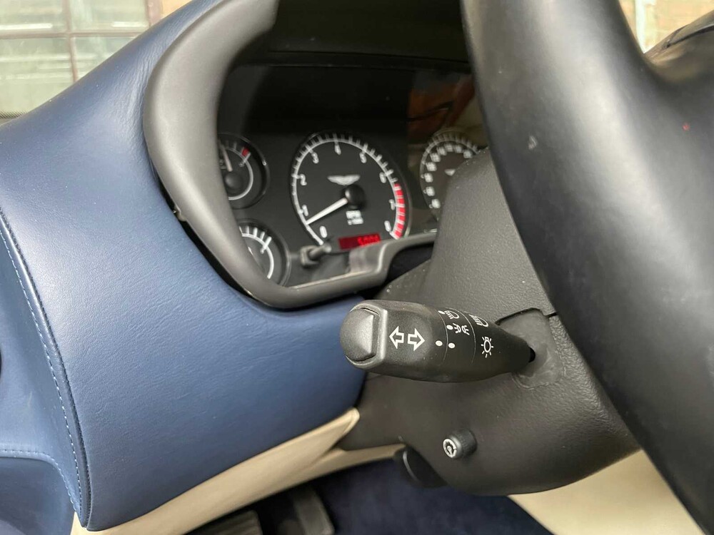 Aston Martin DB7 Volante 5.9 V12 Vantage 416PS 2002 (Original-NL) Cabrio, 88-JL-PX Youngtimer