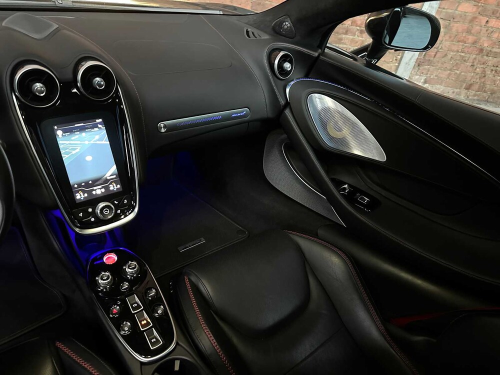 McLaren GT 4.0 V8 620PS 2022 (6.517 KM)