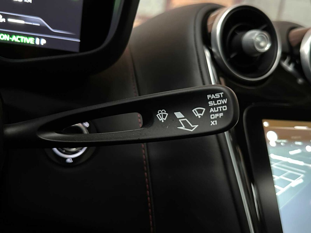 McLaren GT 4.0 V8 620PS 2022 (6.517 KM)