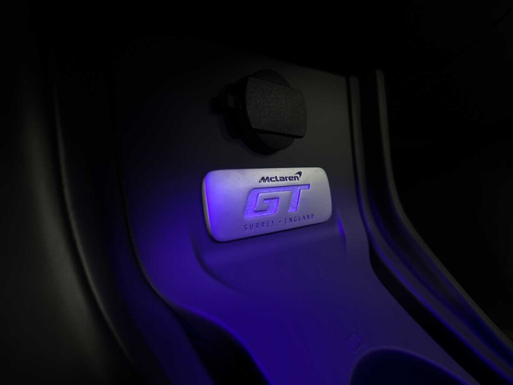 McLaren GT 4.0 V8 620PS 2022 (6.517 KM)