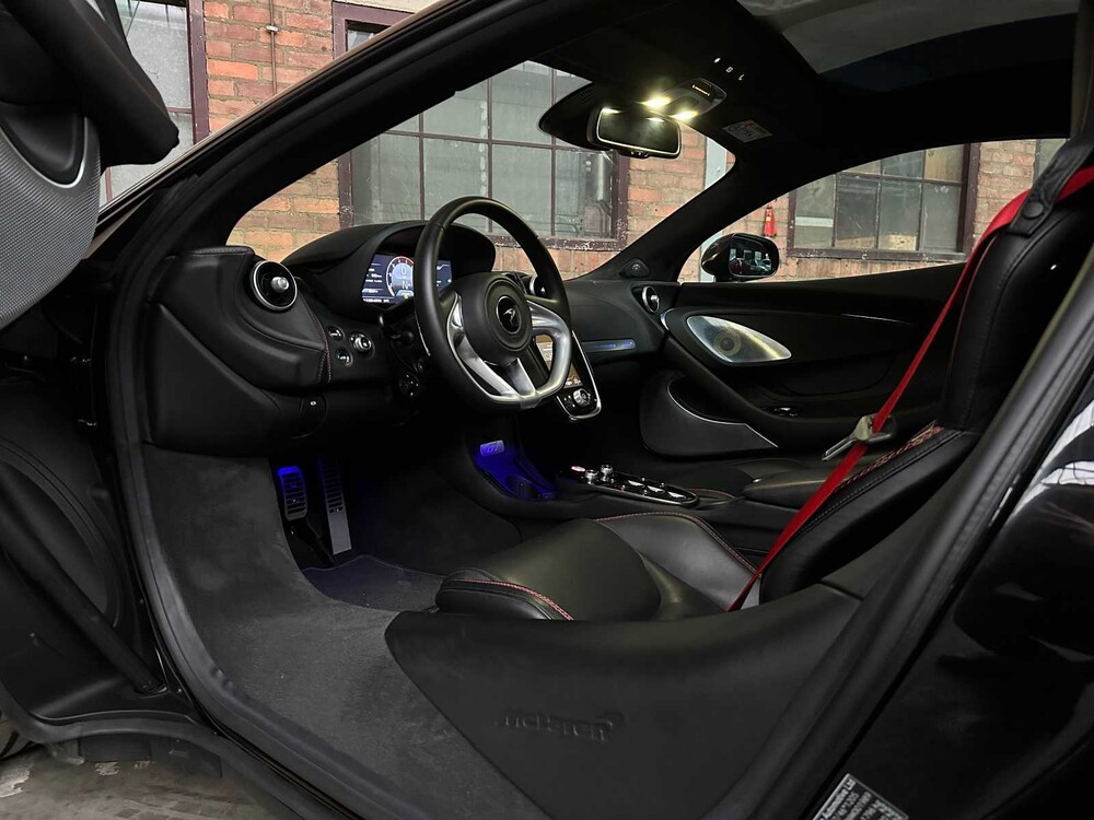 McLaren GT 4.0 V8 620PS 2022 (6.517 KM)