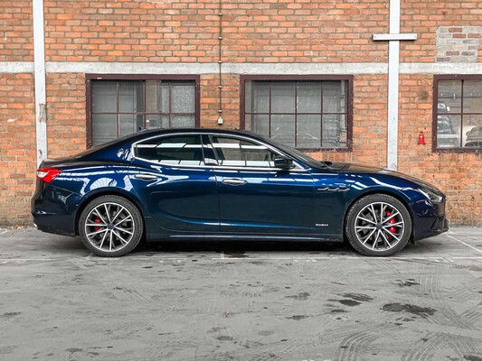 Maserati Ghibli 3.0 V6 GranLusso 349pk 2019 (Origineel-NL), XJ-658-T