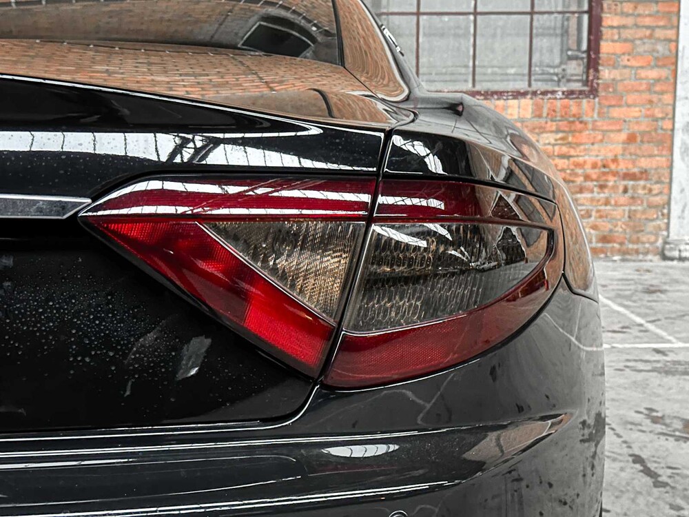 Maserati GranTurismo S 4.7 V8 440PS MC Shift 61.000km 2008 Youngtimer