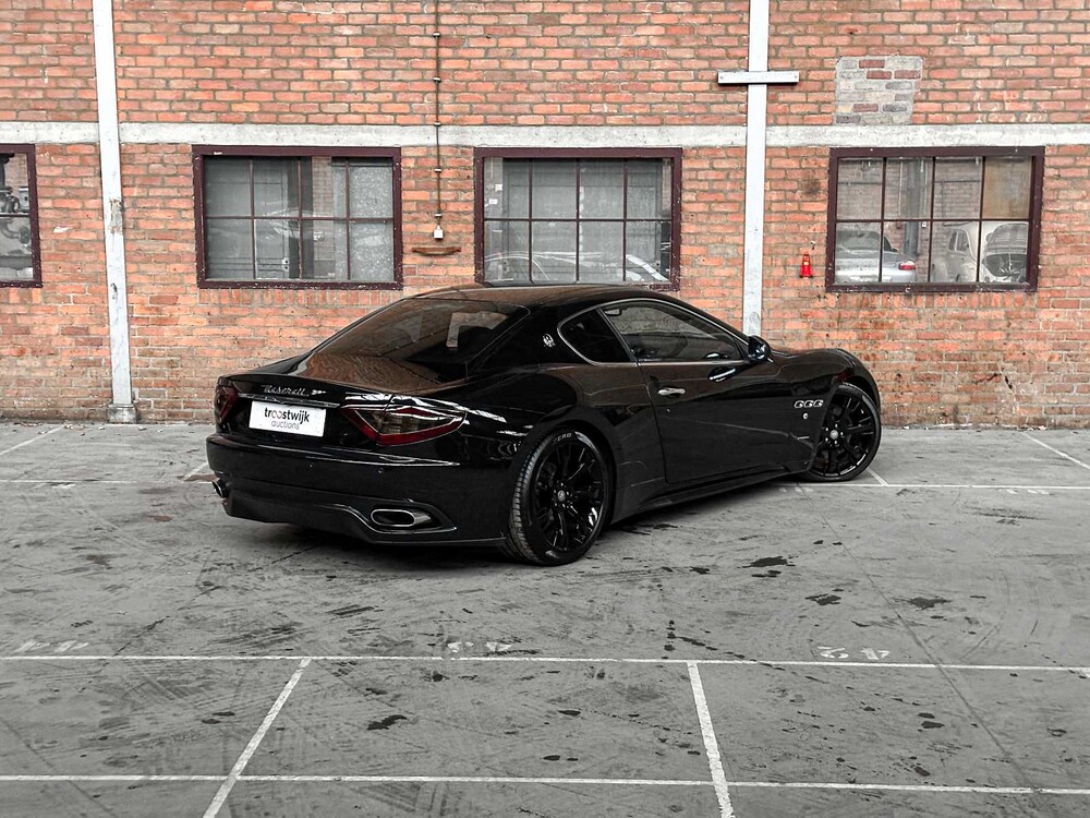 Maserati GranTurismo S 4.7 V8 440PS MC Shift 61.000km 2008 Youngtimer