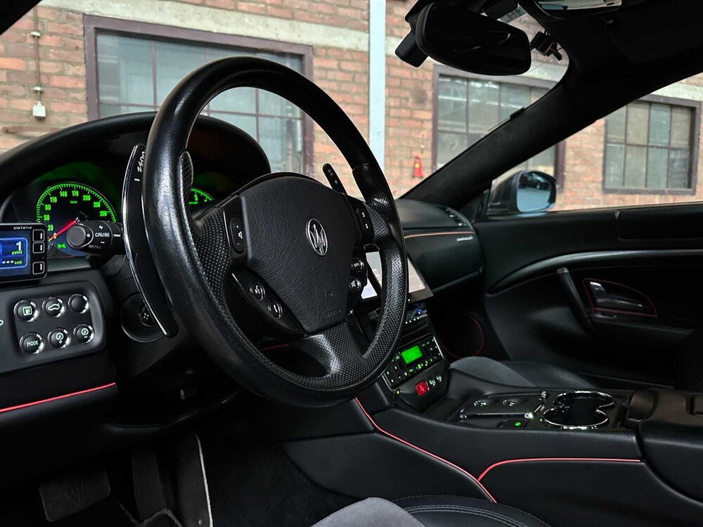 Maserati GranTurismo S 4.7 V8 440PS MC Shift 61.000km 2008 Youngtimer