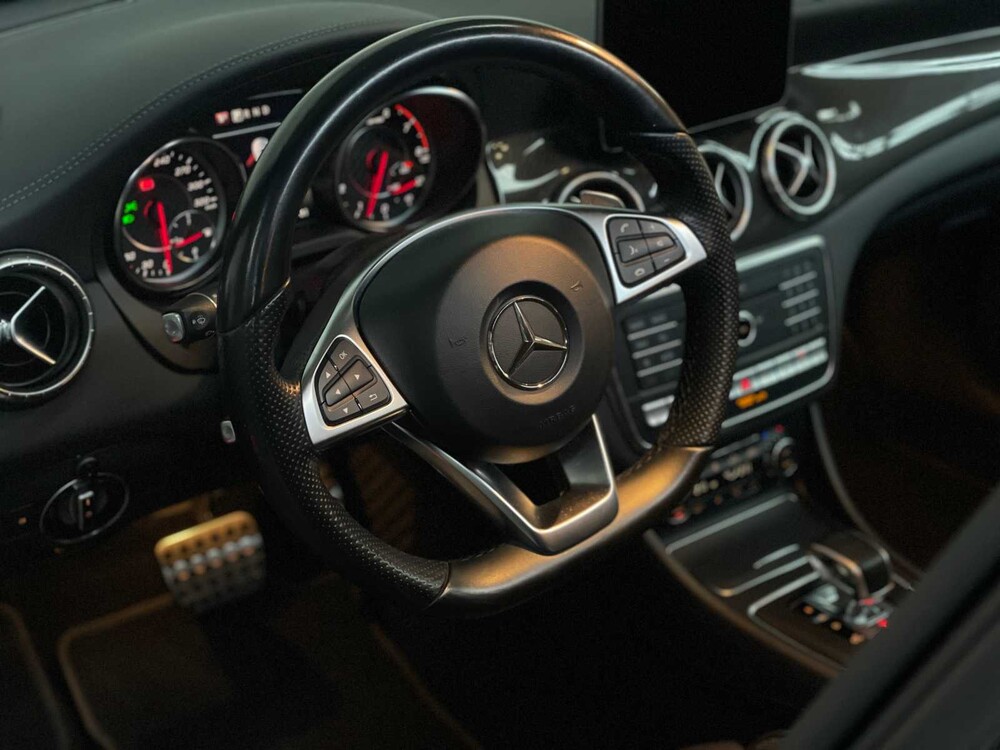 Mercedes-Benz CLA45 AMG 4Matic Ambition 381hp 2017 CLA-class Shooting Brake, L-823-DZ