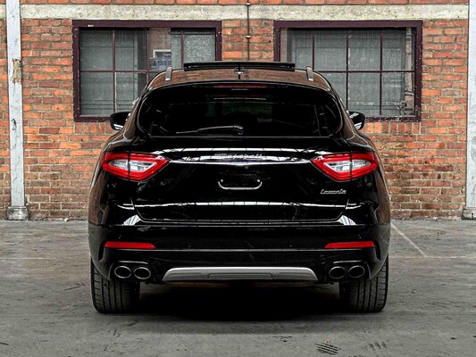 Maserati Levante Luxury 3.0 V6 348hp 2017