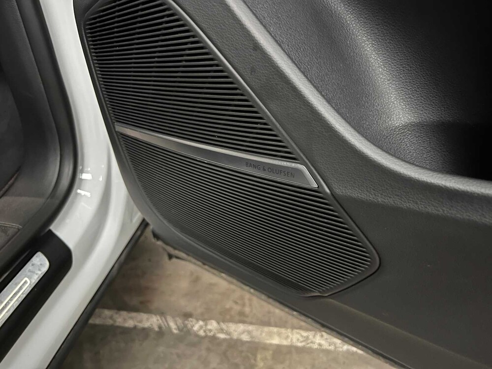 Audi RSQ8 -URBAN- 4.0 TFSI V8 Quattro (MTM Tuning) (Akrapovic) 722PS 2020, H-389-JR