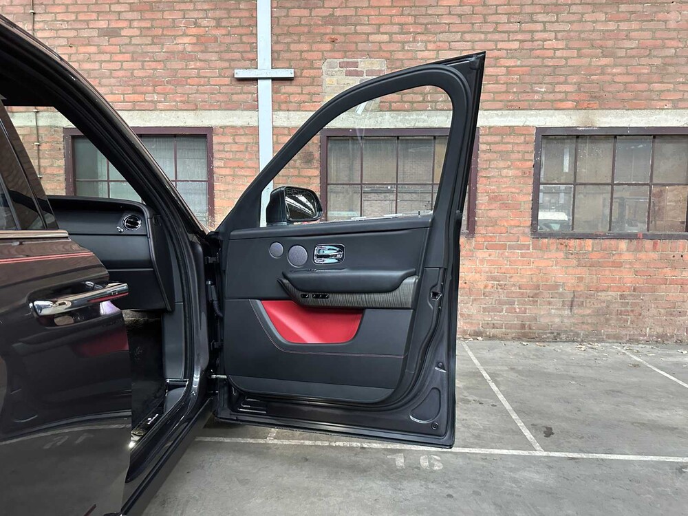 Rolls-Royce Cullinan 6.75 V12 571PS 2019 (Original-NL), NL Zulassung