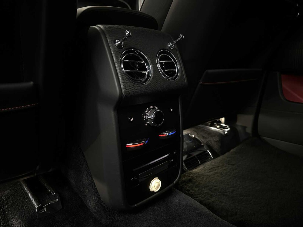 Rolls-Royce Cullinan 6.75 V12 571PS 2019 (Original-NL), NL Zulassung