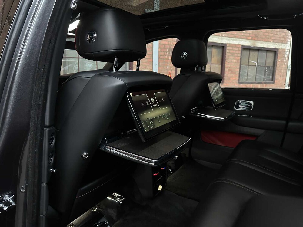 Rolls-Royce Cullinan 6.75 V12 571PS 2019 (Original-NL), NL Zulassung