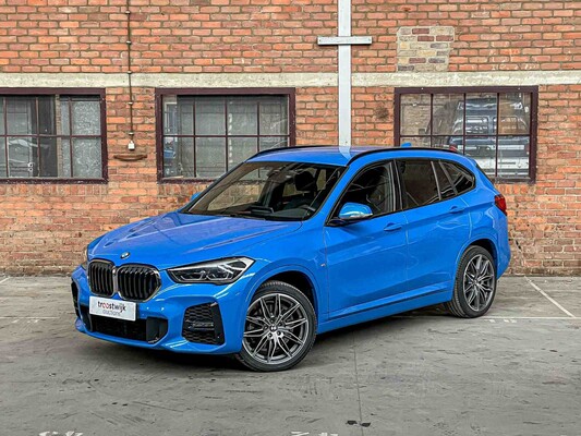 BMW X1 xDrive20i M-Pakket High Executive 178pk 2022, GDS-16-L