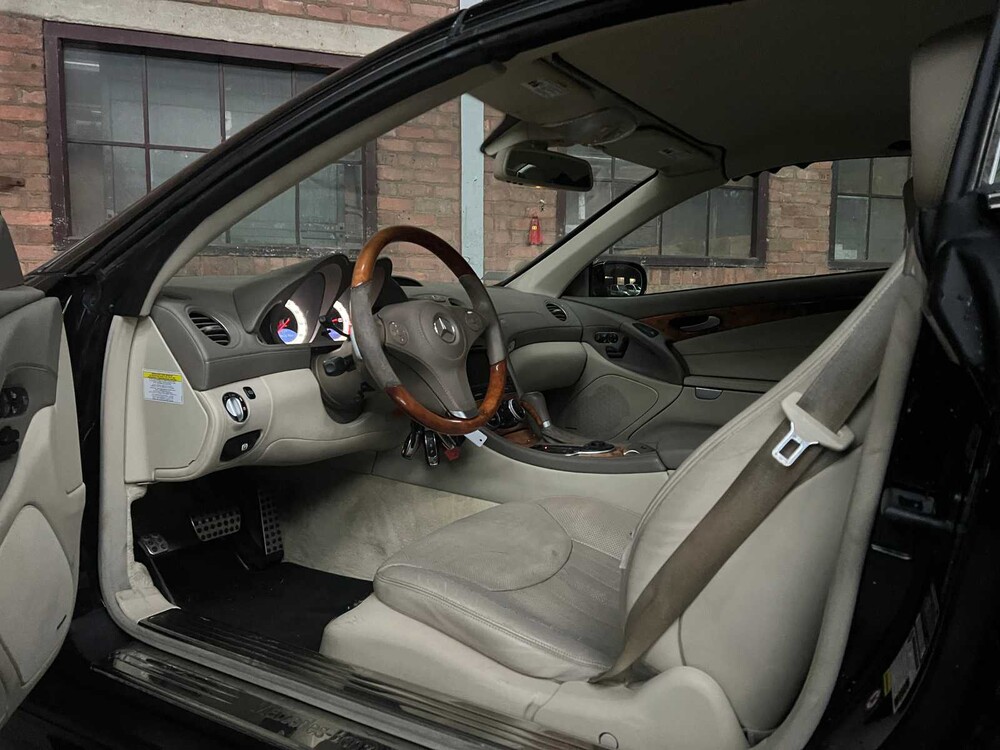 Mercedes-Benz SL550 R230 5.5 V8 2009 SL-Class 