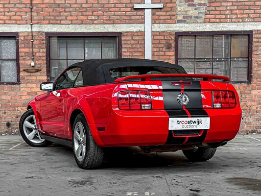 Ford Mustang Cabriolet Competition 4.0 V6 202pk 2005